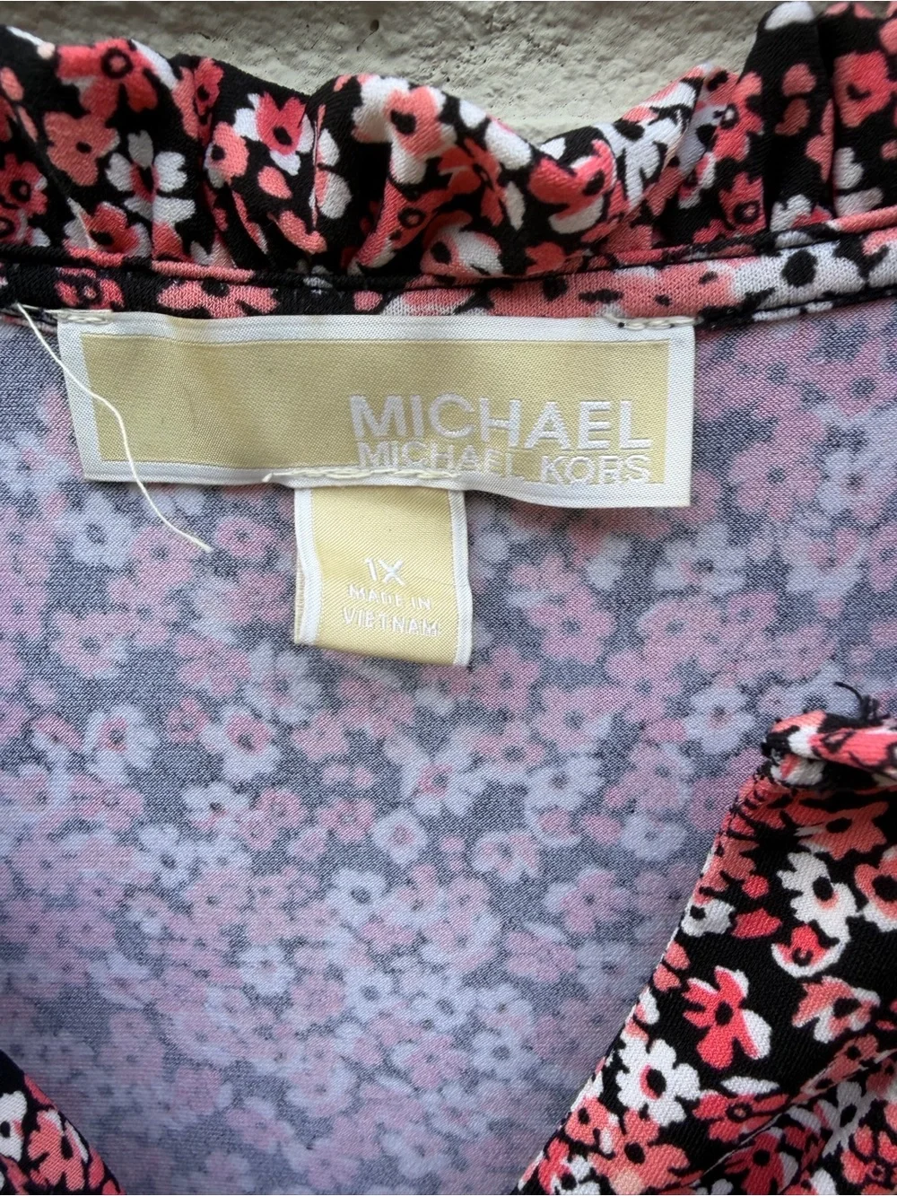 Michael Kors Sleeveless V-Neck Floral Shift Dress - Pink/Black/White